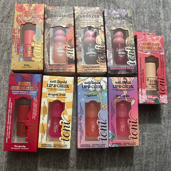 Ioni Cosmetics Lip and Cheek Lot Contour Bronzer Blush Highlighter Zodiac Fall